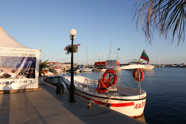 SVETI VLAS - AUGUST 29: Yachtport Marina Dinevi, August 29, 2014. Sveti Vlas is a town and seaside resort on the Black Sea coast of Bulgaria, located in Nesebar municipality, Burgas Province. — Stock Photo, Image