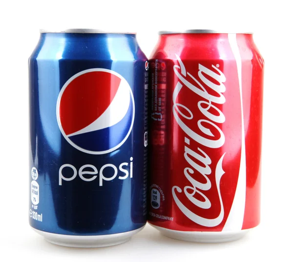 AYTOS, BULGARIA - DECEMBER 11, 2014: Photo of a Coca-Cola and Pepsi 330 ml cans. Coca-cola and Pepsi are among the most popular carbonated drinks in the world. — Stock Photo, Image