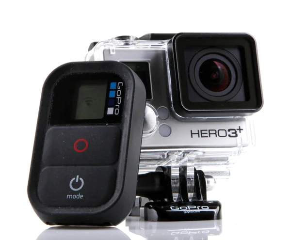 Aytos, Bulharsko - Januari 04 2015: Gopro Hero3 Black Edition izolovaných na bílém pozadí. GoPro je značka osobní high-definition kamery, často používané v extremních video fotografie. — Stock fotografie