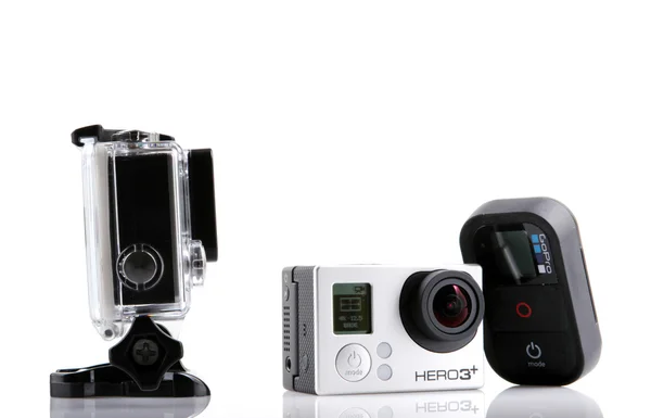 Aytos, Bulharsko - Januari 04 2015: Gopro Hero3 Black Edition izolovaných na bílém pozadí. GoPro je značka osobní high-definition kamery, často používané v extremních video fotografie. — Stock fotografie