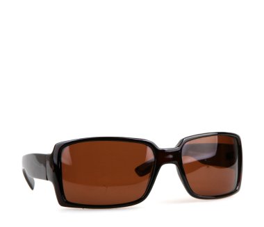 Beyaz arkaplanda izole edilmiş güneş gözlükleri