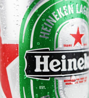 Aytos, Bulgaristan - 14 Temmuz 2015 Heineken arka plan. Heineken International 1864 yılında Gerard Adriaan Heineken Amsterdam tarafından kurulan bir Hollandalı bira, şirketidir.