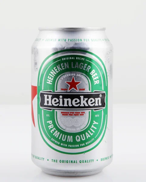 AYTOS, BULGARIA - AUGUST 11, 2015: Heineken Lager Beer Isolated On White. Heineken International is a Dutch brewing company, founded in 1864 by Gerard Adriaan Heineken in Amsterdam. — Stock Photo, Image