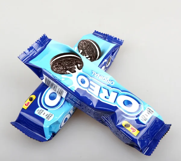 AYTOS, BULGARIA - OCTOBER 04, 2015: Oreo isolated on white background. Oreo is a sandwich cookie consisting of two chocolate disks with a sweet cream filling in between. — Stock Photo, Image