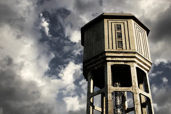 Torre de agua — Foto de Stock