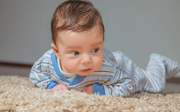 Baby boy di rumah — Stok Foto