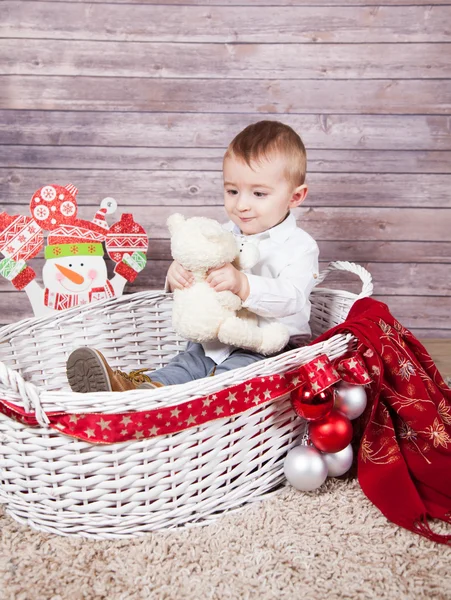 Baby boy jul porträtt — Stockfoto