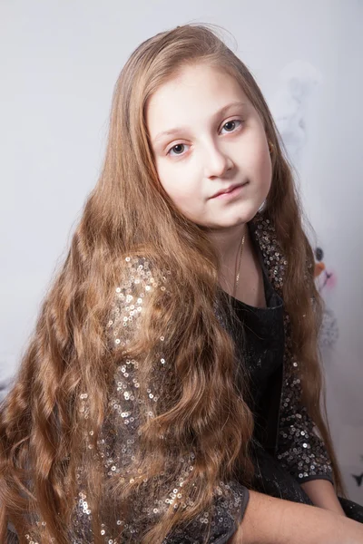 10 year old girl Christmas portrait — Stock Photo, Image