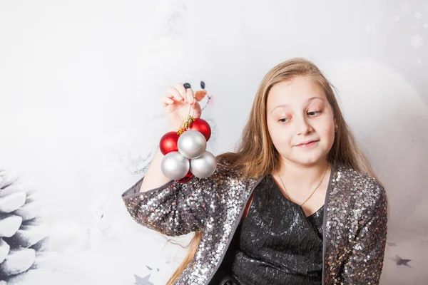 10 year old girl Christmas portrait — Stock Photo, Image