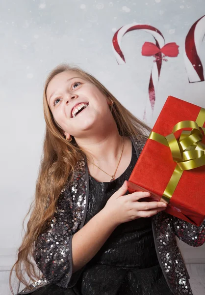10 let stará dívka vánoční portrét — Stock fotografie