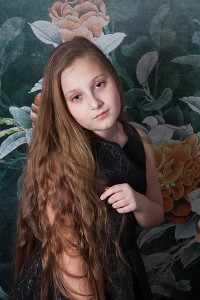 10 year old girl portrait — Stock Photo, Image