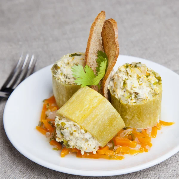 Calabacín relleno de carne — Foto de Stock