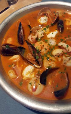 zupetta deniz mahsulleri çorbası