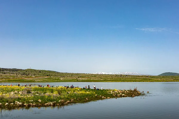 Turistler Kuzey İsrail 'de yürüyüşe çıktılar.