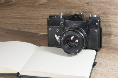 eski kamera ile natürmort