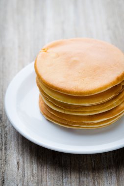 Sebze. Ahşap bir arka plan üzerinde.