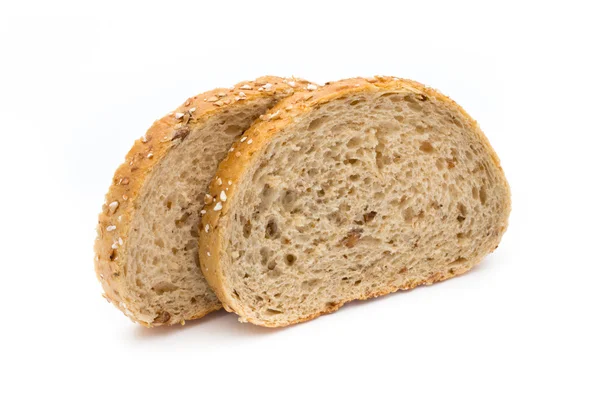 Bröd isolerad på den vita bakgrunden. — Stockfoto