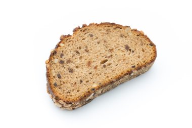 Beyaz arkaplanda izole edilmiş çavdar ekmeği.