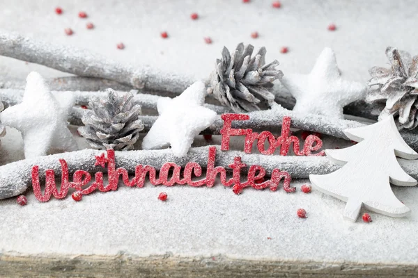 Letras vermelhas com alemão Frohe Weihnachten significa Feliz Natal . — Fotografia de Stock