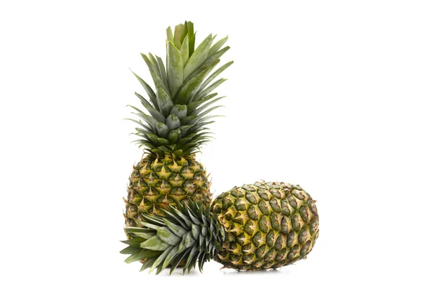 Ananas Isolerad Vit Bakgrund — Stockfoto