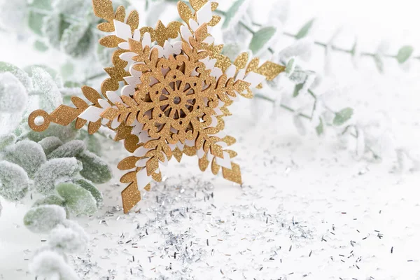 Świąteczna Kompozycja Dekoracje Białym Tle Święta Zima Nowy Rok Płaskie — Zdjęcie stockowe