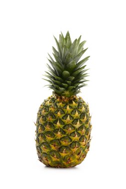 Beyaz arka planda izole edilmiş ananas.