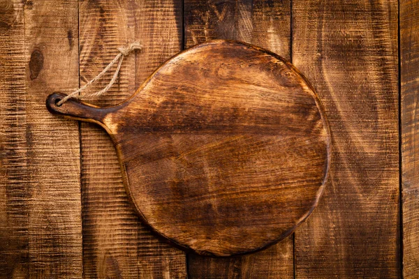 Leeres Schneidebrett Schneidebrett Auf Einem Alten Rustiktisch — Stockfoto