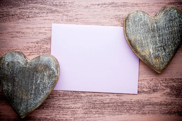 Valentinstag Grußkarte Herz Auf Einem Hölzernen Hintergrund — Stockfoto