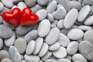 Kaplıca taşlarının kırmızı kalbi.