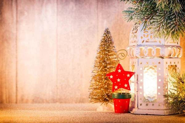 Fener. Noel ışığı, Noel dekoru ve sahne.