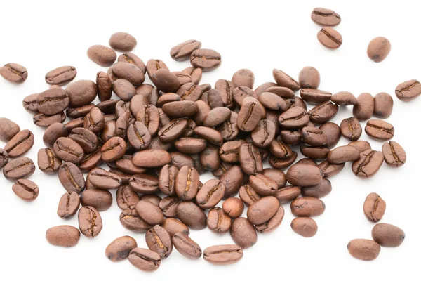 Kaffeekörner Und Blätter Isoliert Auf Weißem Hintergrund — Stockfoto