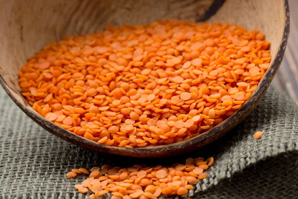 Lentilhas Tigela Madeira Sobre Fundo Madeira Alimentos Saudáveis — Fotografia de Stock