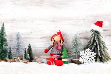 Noel arkaplanı. Noel ağacı ve süslemeler.