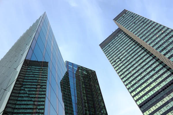 Modern glass skyscrapers — Stock Photo, Image