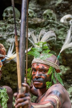 Papua kabilesi Yafi savaşçı