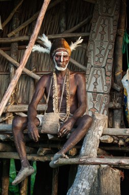 Portre Asmat savaşçı