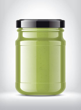  Arka planda Wasabi ile cam kavanoz. 