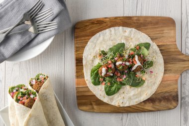 Vegan Falafel film Salsa ile 