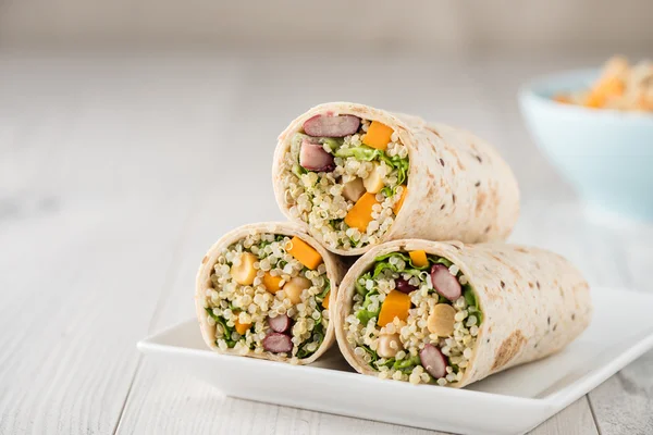 Vegan Quinoa Wraps — Stock Photo, Image