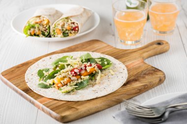 Izgara sebze tamamladı