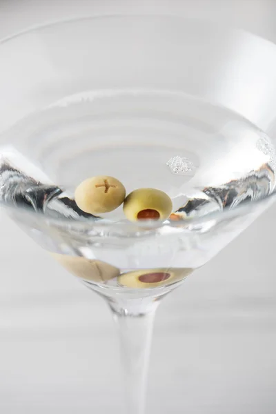 Čerstvý domácí vodku martini koktejly — Stock fotografie