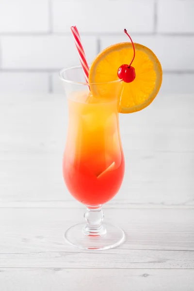 Friss házi készítésű Tequila sunrise koktélok — Stock Fotó