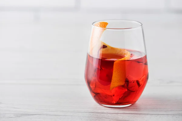 Fresh home made Negroni cocktails — Stock Photo, Image