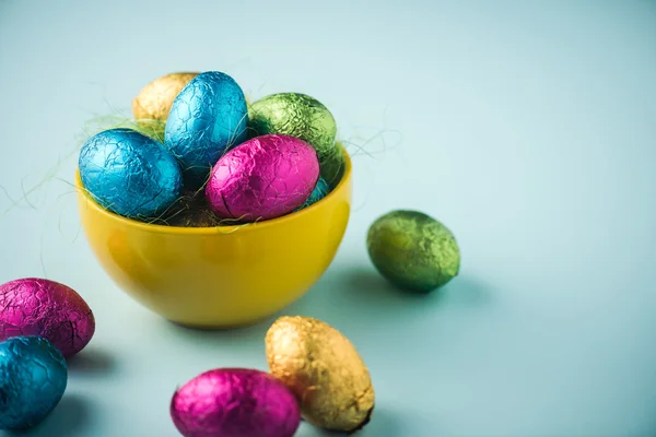 Red, green and blue easter egg — Stock Photo, Image