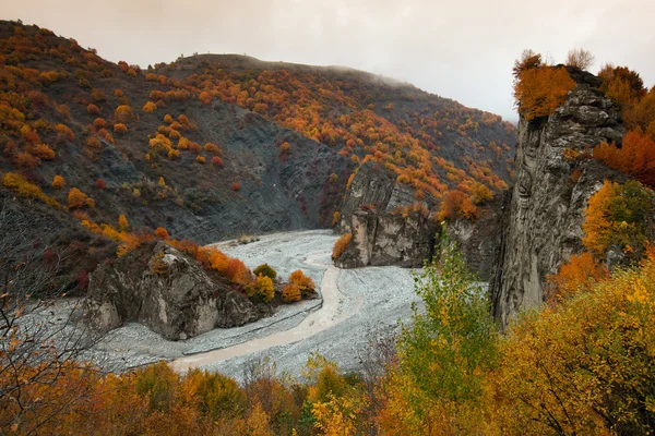Beautiful autumn in Caucasus Mountains in Azerbaijan — Stock Photo, Image
