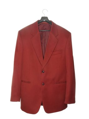 Siyah plastik bir askıda beyaz arka planda metal bir kanca olan Burgundy ceketi..