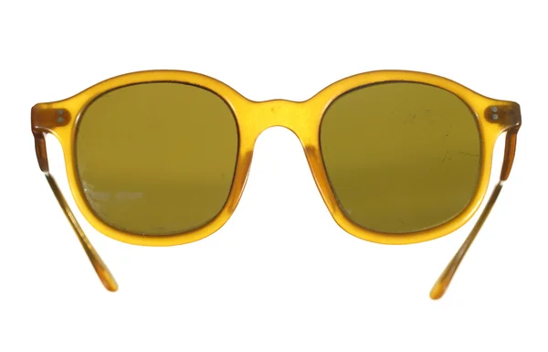 Gafas de sol antiguas de plástico aisladas sobre fondo blanco . — Foto de Stock