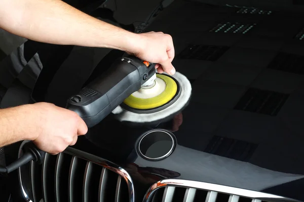 Car service. Polishing of the car — Stock Photo, Image