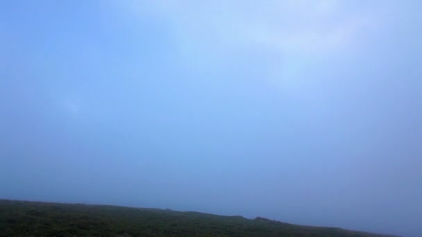nuages orageux. paysage de montagne .