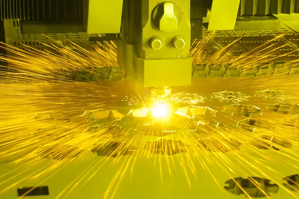 Industrial laser cutting machine — Stock Photo, Image